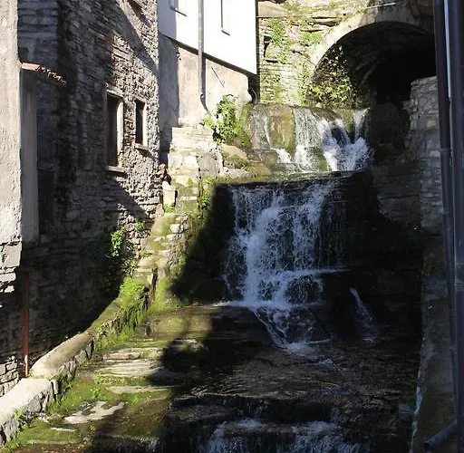 Dom wakacyjny Larian Moltrasio