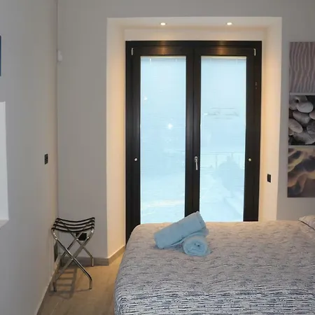 Larian Holiday home